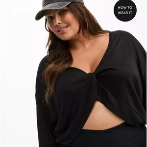 Torrid Black Twist-Front Tunic Top